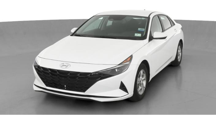 2022 Hyundai Elantra SE Hero Image