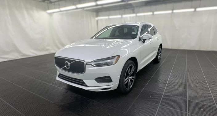 2019 Volvo XC60 T6 Momentum Hero Image