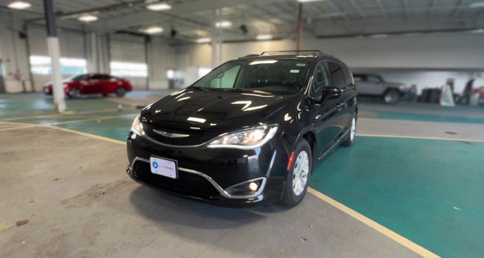 Thumbnail: 2019 Chrysler Pacifica - 1