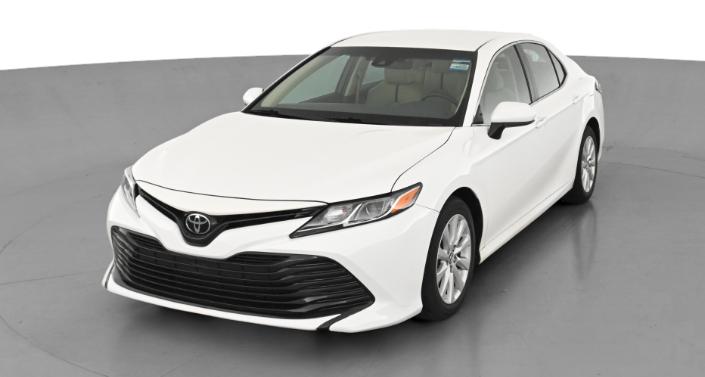 2018 Toyota Camry LE Hero Image