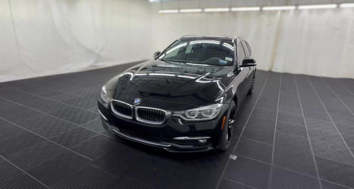 2018 BMW 3 Series 330i xDrive Hero Image