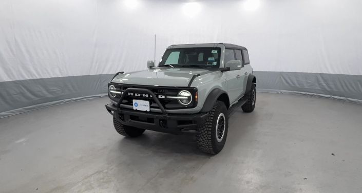 2023 Ford Bronco Outer Banks -
                Akron, NY