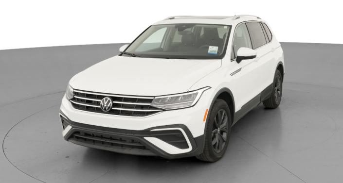 Thumbnail: 2024 Volkswagen Tiguan - 1
