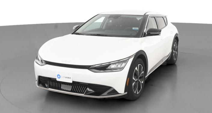 2022 Kia EV6 Wind Hero Image