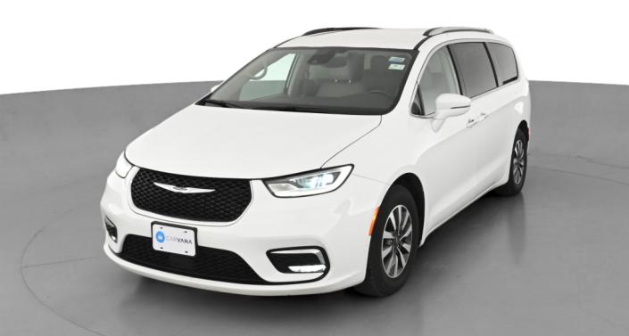 2021 Chrysler Pacifica Touring L -
                Beverly, NJ