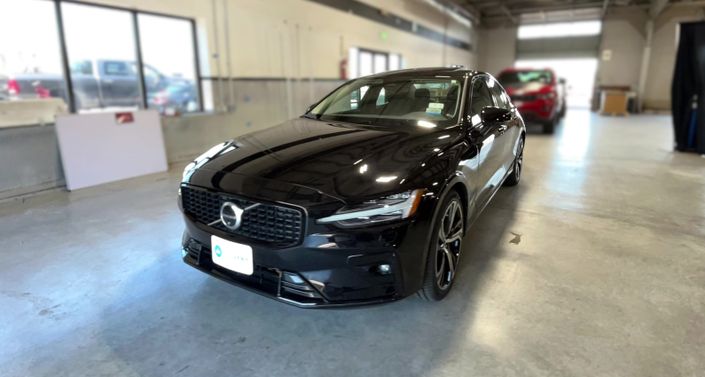 2025 Volvo S60 B5 Plus Hero Image