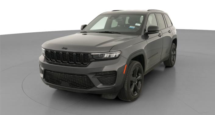 2022 Jeep Grand Cherokee Altitude -
                Hebron, OH