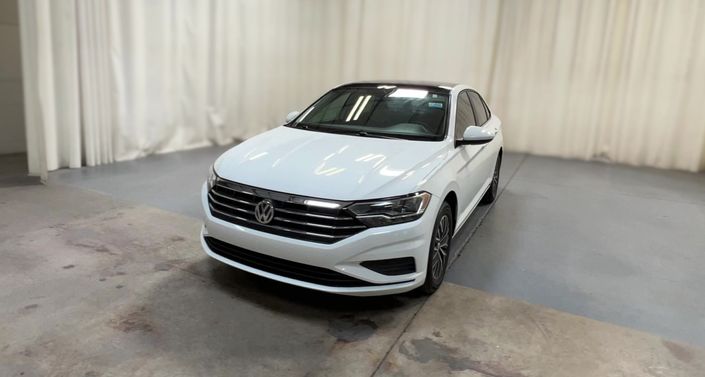 2020 Volkswagen Jetta SE Hero Image