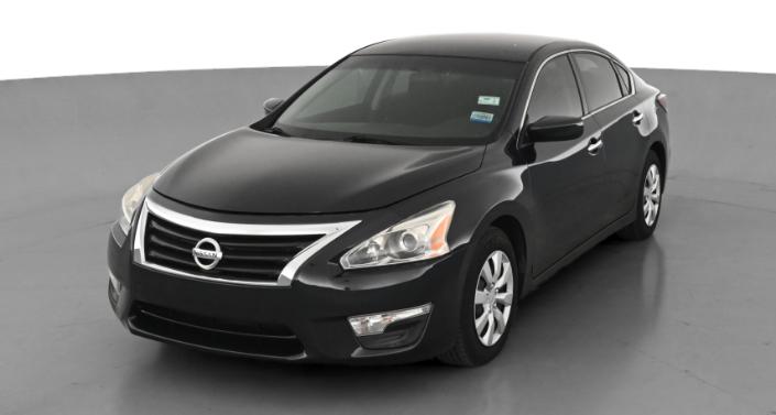 Thumbnail: 2015 Nissan Altima - 1