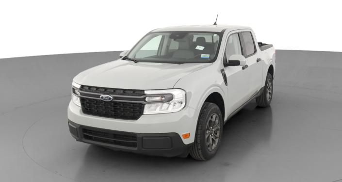 2022 Ford Maverick XLT Hero Image
