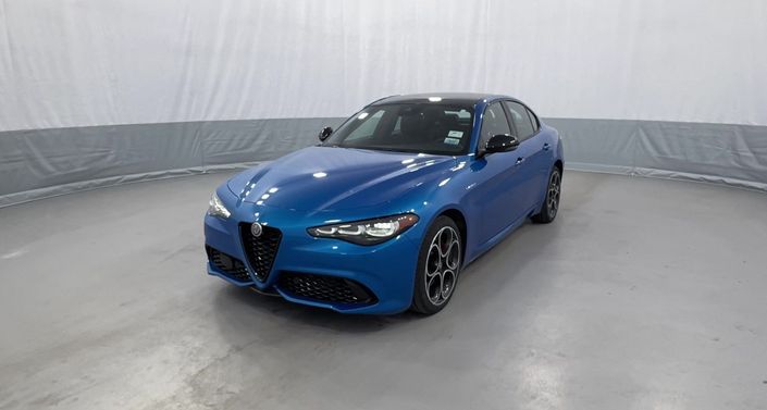2024 Alfa Romeo Giulia Veloce Hero Image