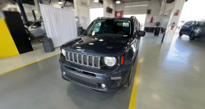 2022 Jeep Renegade Latitude Hero Image
