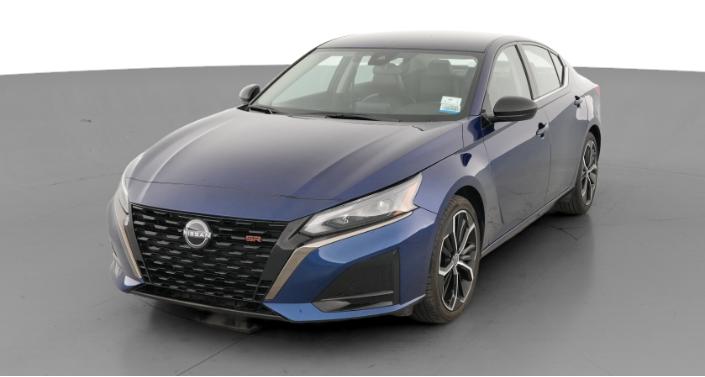 2024 Nissan Altima SR Hero Image