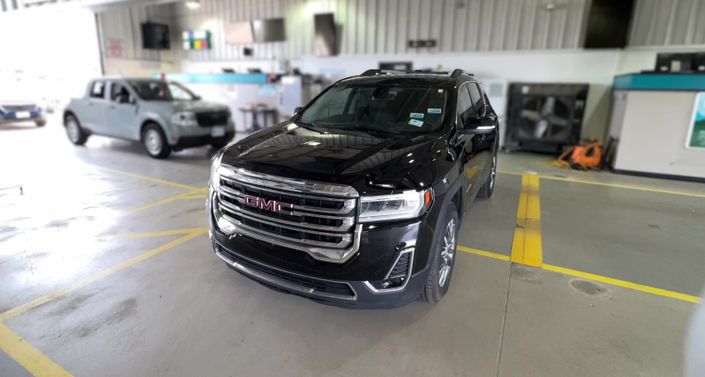 2023 GMC Acadia SLT Hero Image