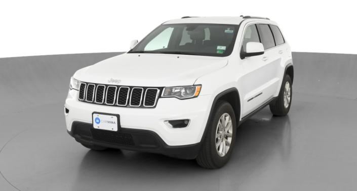 2021 Jeep Grand Cherokee Laredo Hero Image