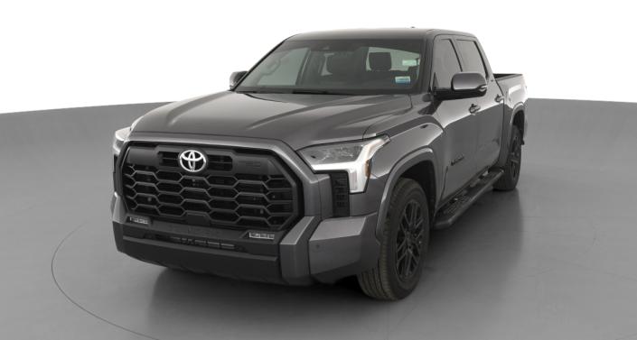 2022 Toyota Tundra SR5 Hero Image