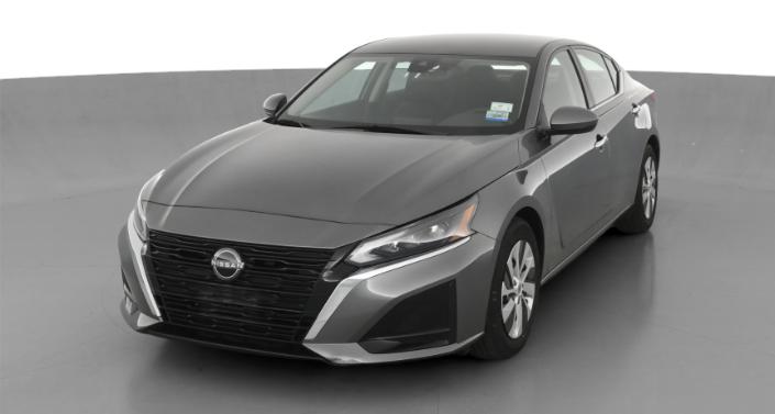 2023 Nissan Altima S Hero Image