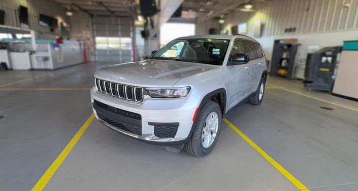 Thumbnail: 2023 Jeep Grand Cherokee L - 1