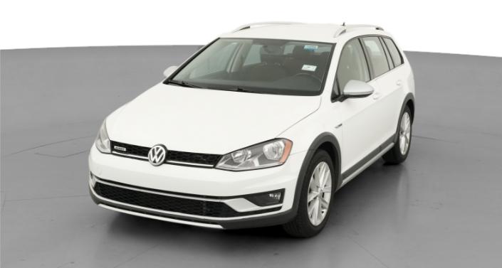 2017 Volkswagen Golf Alltrack S Hero Image