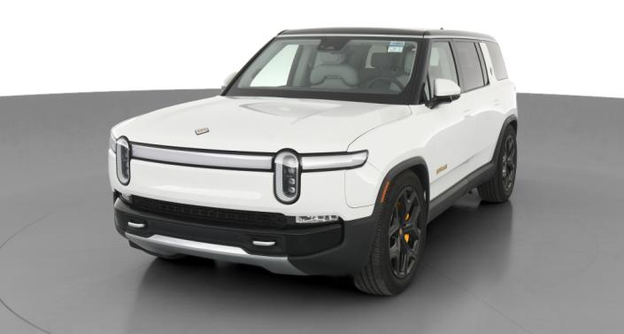 2023 Rivian R1S Adventure Hero Image