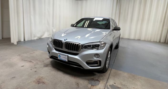 2019 BMW X6 sDrive35i Hero Image