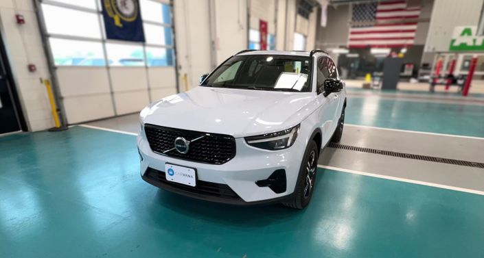 2024 Volvo XC40 B5 Core -
                Madison, TN