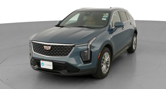 2024 Cadillac XT4 Premium Luxury -
                Hebron, OH