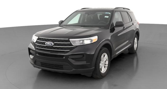 2023 Ford Explorer XLT Hero Image