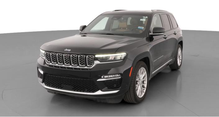 2022 Jeep Grand Cherokee Summit 4xe Hero Image