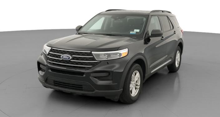 2023 Ford Explorer XLT Hero Image