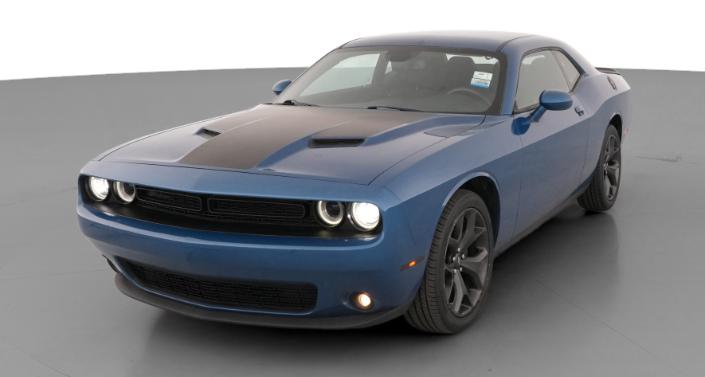 2020 Dodge Challenger SXT Hero Image