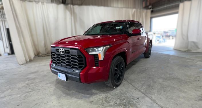 2022 Toyota Tundra SR5 Hero Image