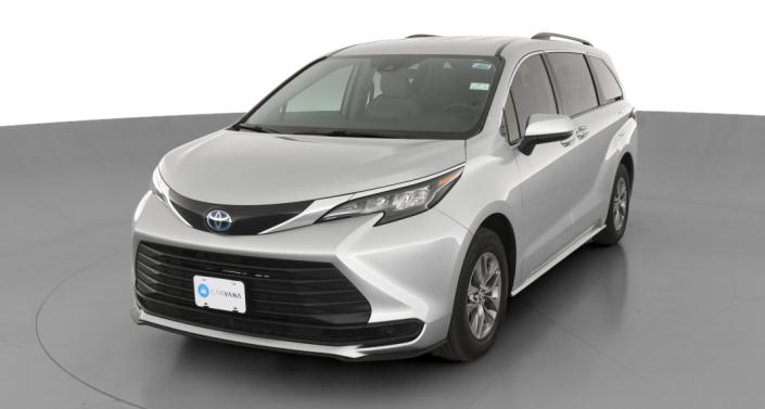 2024 Toyota Sienna LE -
                San Antonio, TX