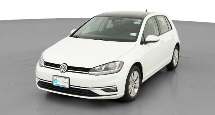 2018 Volkswagen Golf SE Hero Image