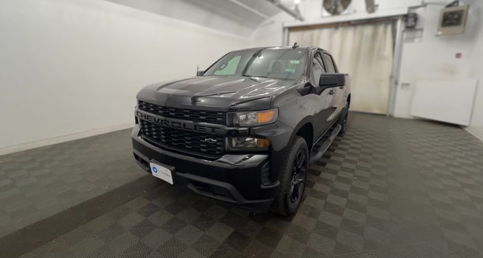 2022 Chevrolet Silverado 1500 Limited Custom Hero Image