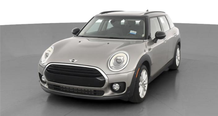 2018 MINI Cooper Clubman  Hero Image