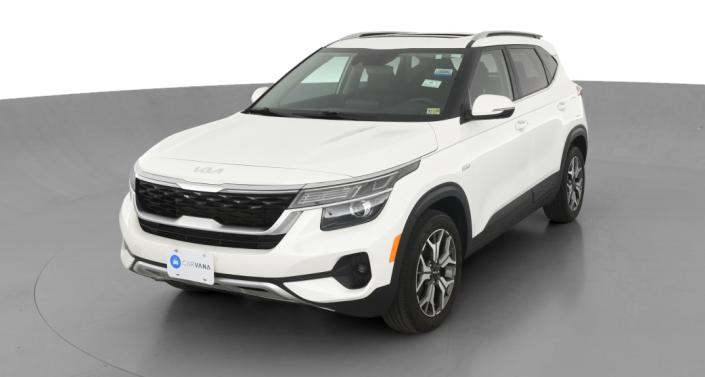 2022 Kia Seltos EX Hero Image
