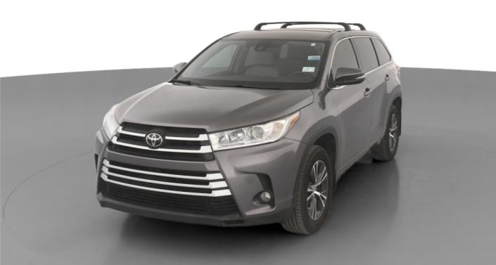 2018 Toyota Highlander LE Hero Image