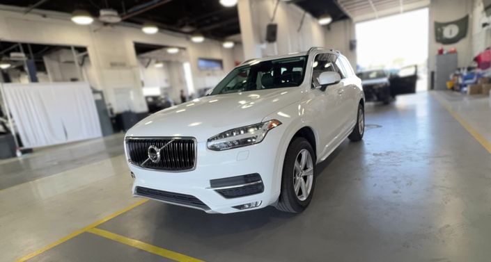 Thumbnail: 2017 Volvo XC90 - 1