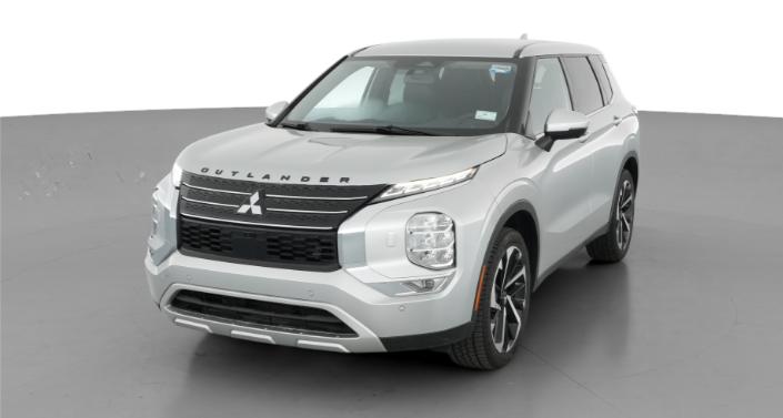 2022 Mitsubishi Outlander SE Hero Image