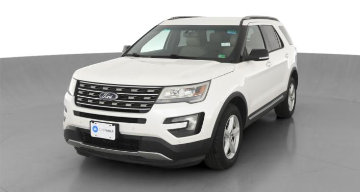 2016 Ford Explorer XLT Hero Image