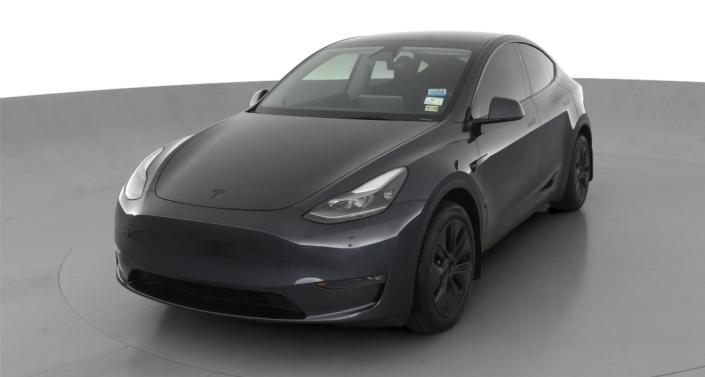 2024 Tesla Model Y Long Range Hero Image
