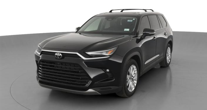 2024 Toyota Grand Highlander Platinum Hero Image