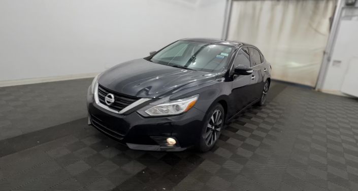 2018 Nissan Altima SL Hero Image