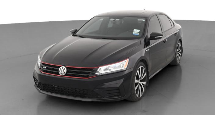 2018 Volkswagen Passat GT Hero Image