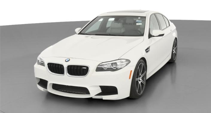 2014 BMW M5 Base Hero Image