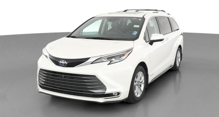 2021 Toyota Sienna Platinum -
                Trenton, OH