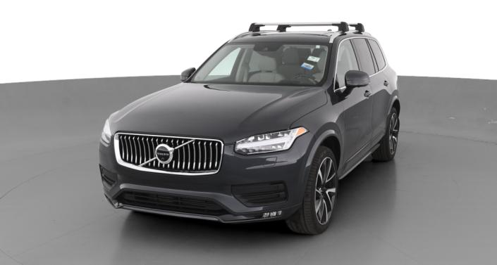 2022 Volvo XC90 T6 Momentum Hero Image