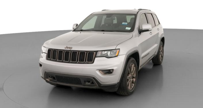 2016 Jeep Grand Cherokee Limited 75th Anniversary Edition Hero Image