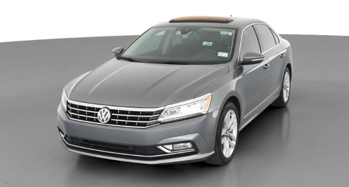 2017 Volkswagen Passat SEL -
                Bessemer, AL